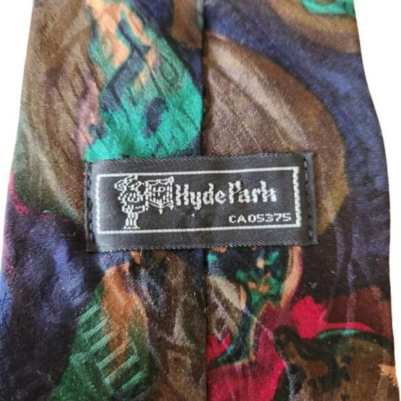 Vintage Hyde Park Silk Tie Bold Abstract Floral Print 100% Silk Made in Canada - Picture 3 of 5